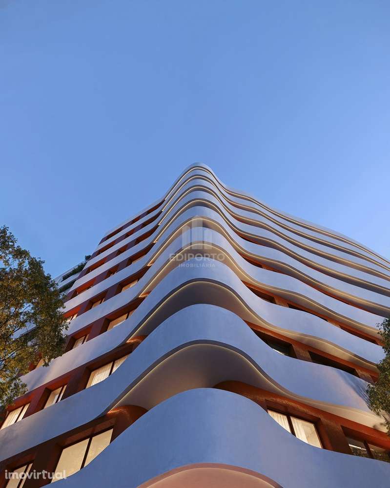 Apt T1 Av. de Gaia com garagem em frente ao metro -ao El Corte Inglês - Grande imagem: 4/7