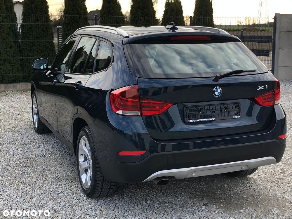 BMW X1 xDrive20d - 14