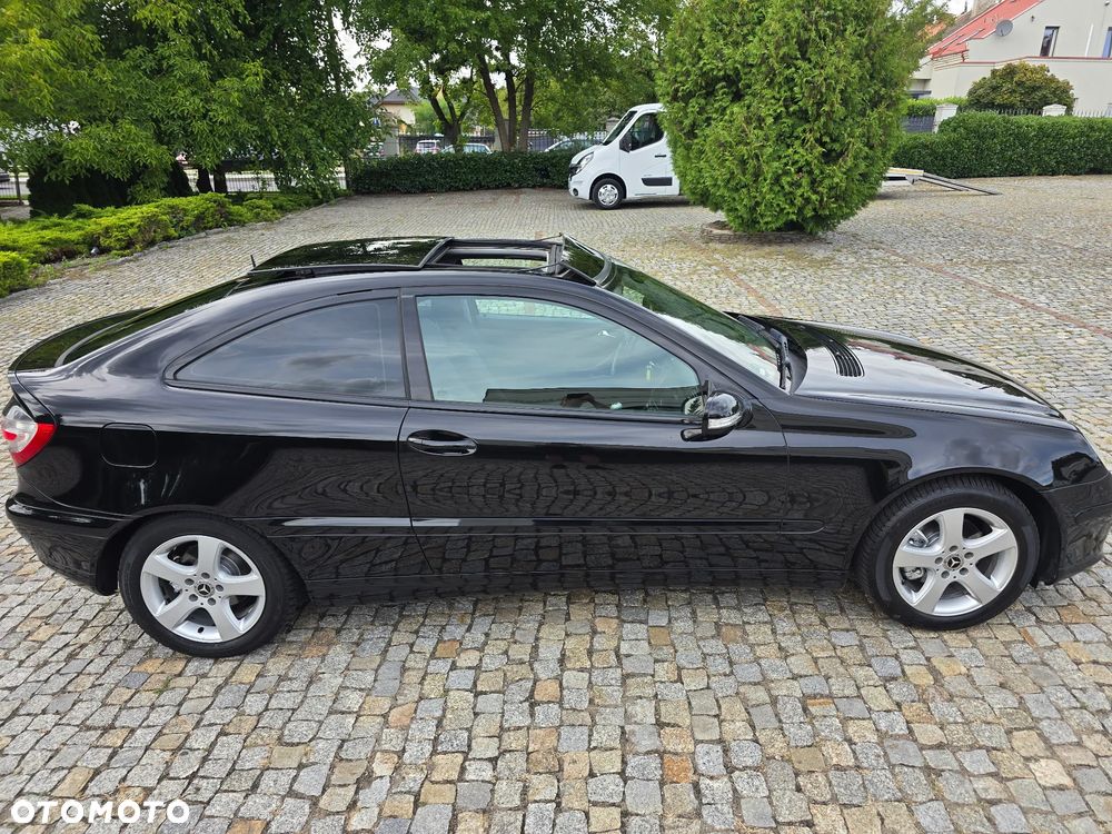 Mercedes-Benz Klasa C 200 Kompressor Sport Edition - 9