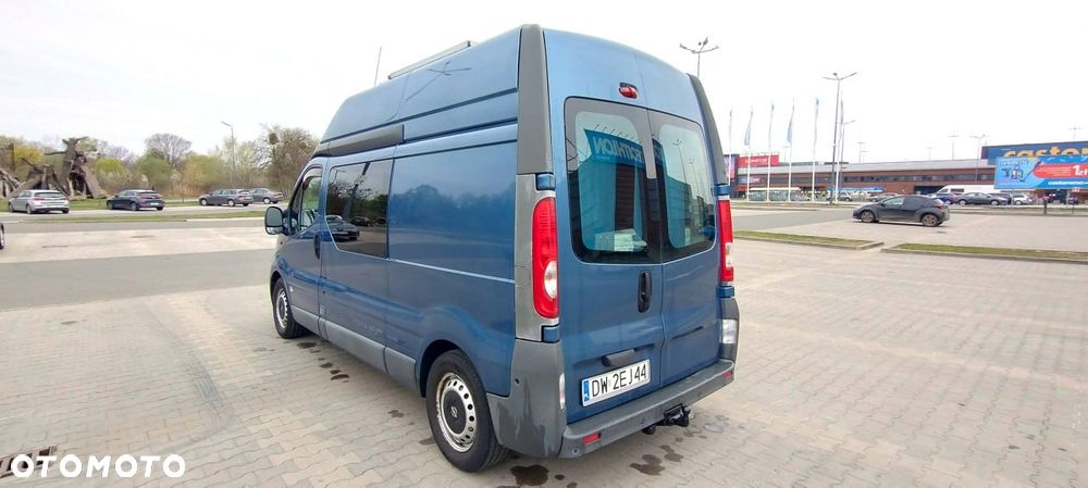 Opel Vivaro - 25
