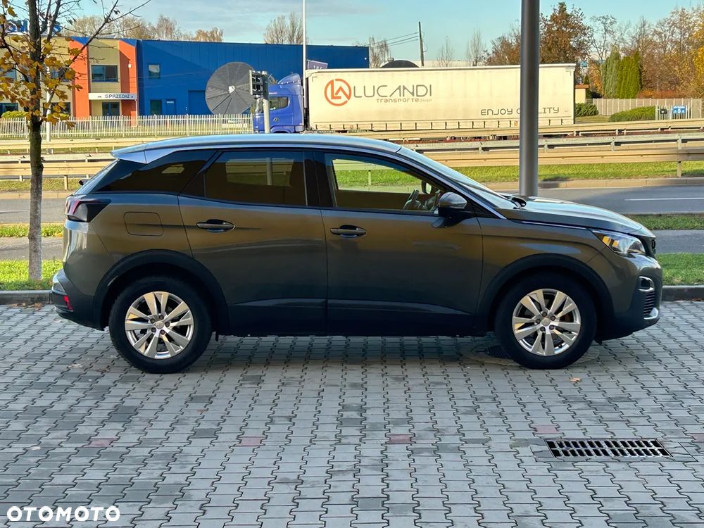 Peugeot 3008 1.6 BlueHDi Allure S&S EAT6 - 4