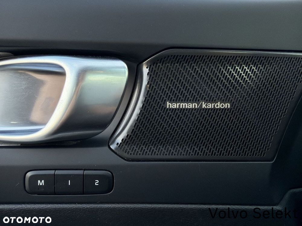 Volvo XC 40 - 26