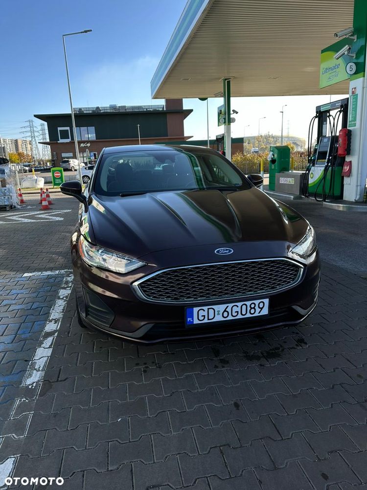 Ford Fusion - 3
