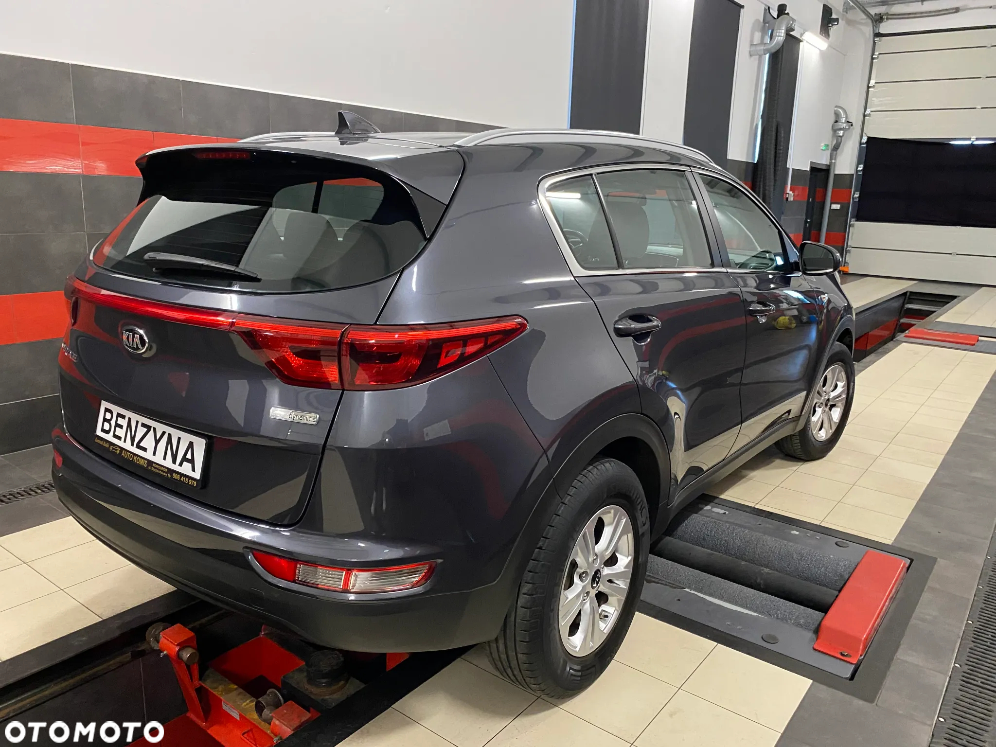 Kia Sportage 1.6 GDI 2WD Attract - 11
