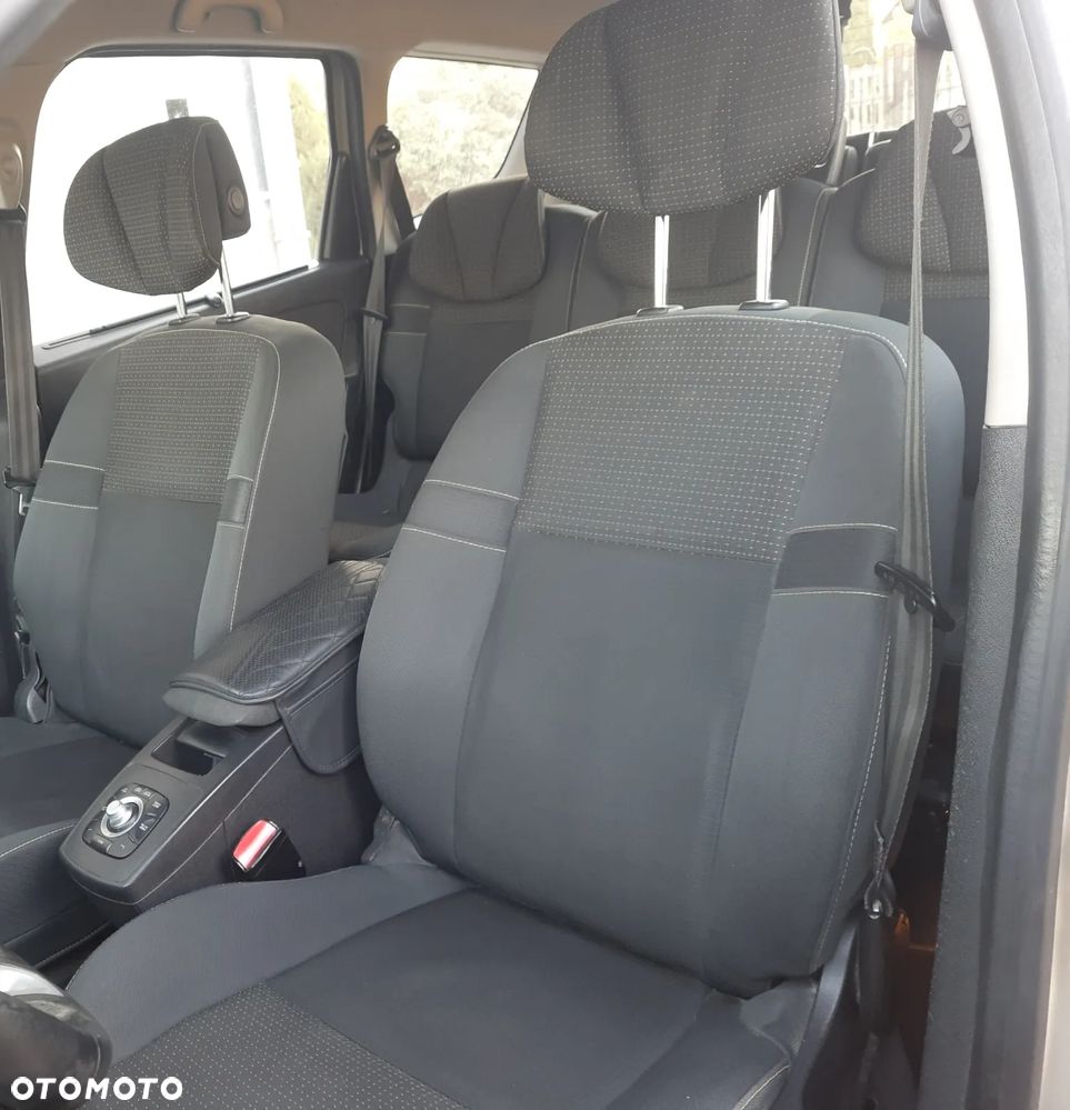 Renault Grand Scenic 2.0 16V 140 CVT Luxe - 17