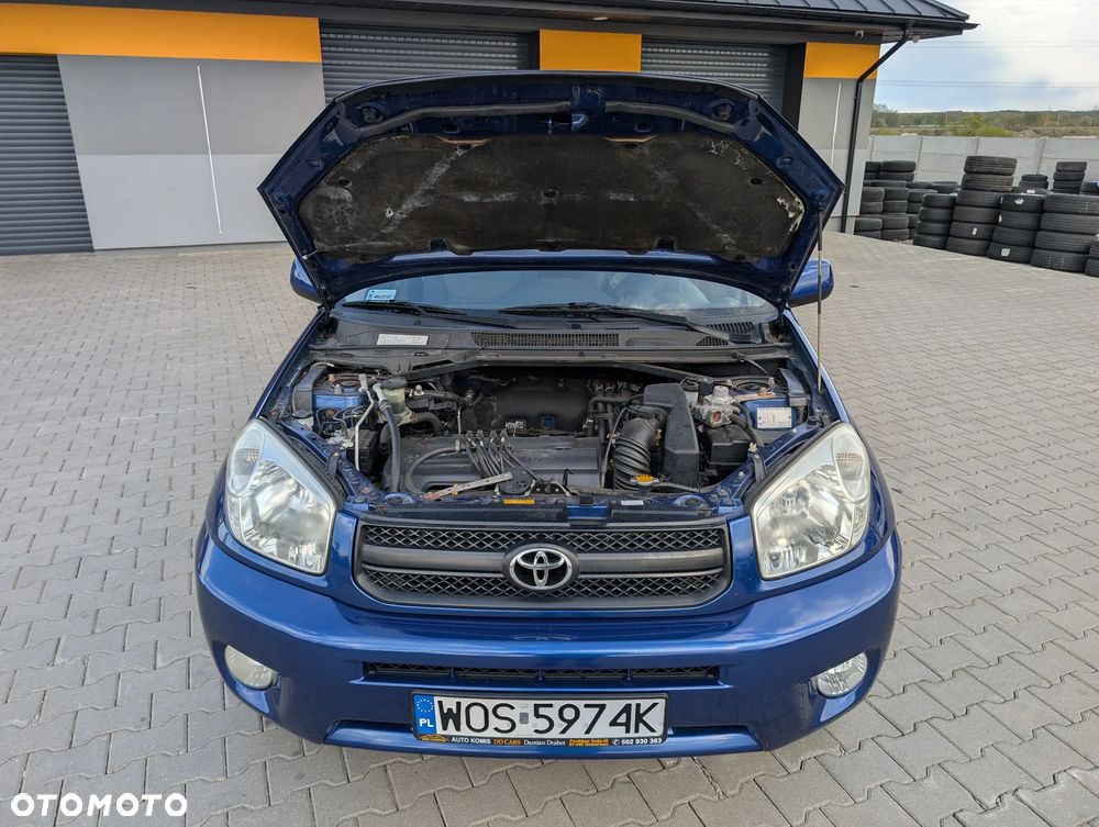 Toyota RAV4 4x2 - 18
