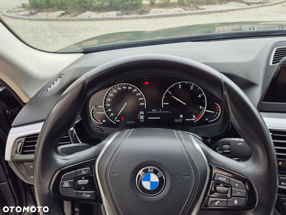 BMW Seria 5 520d - 10