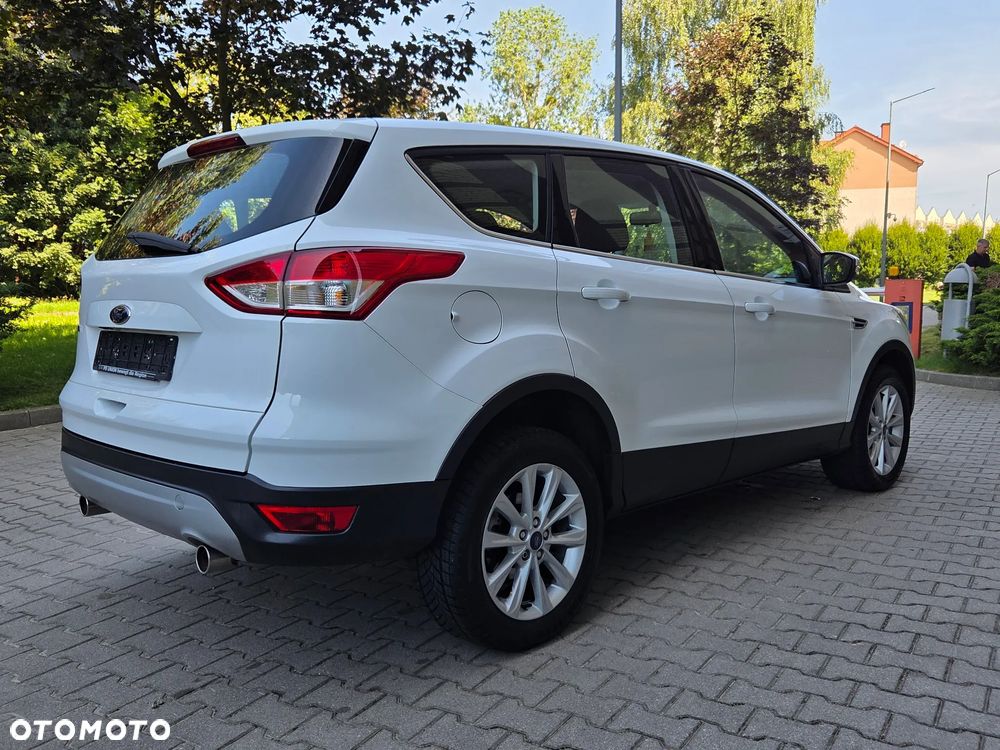 Ford Kuga 2.0 TDCi 4x4 Trend - 2