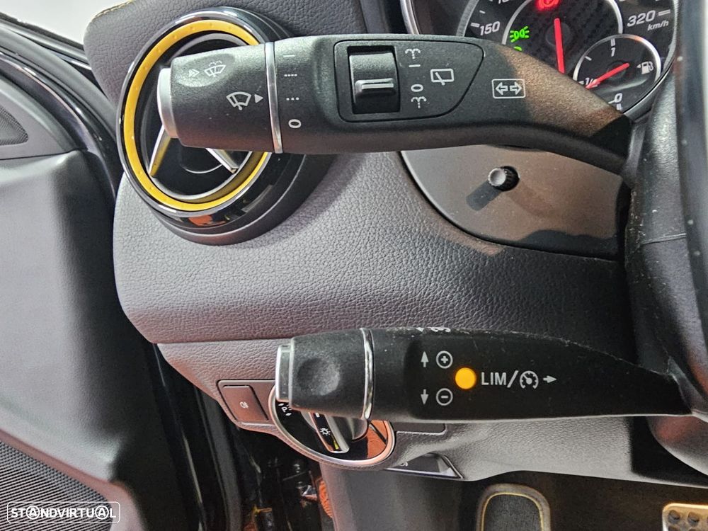 Mercedes-Benz A 45 AMG 4-Matic - 18