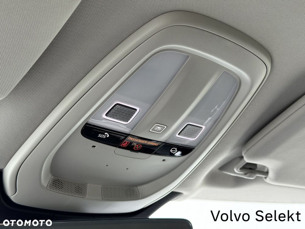 Volvo XC 90 - 40