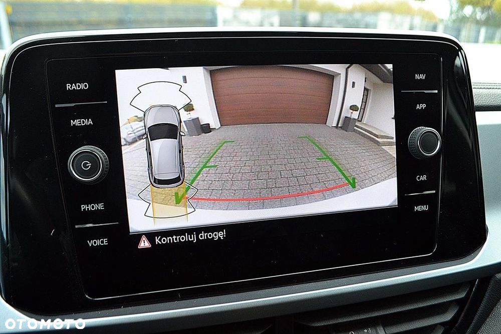 Volkswagen T-Roc 1.5 TSI OPF DSG ACTIVE - 23