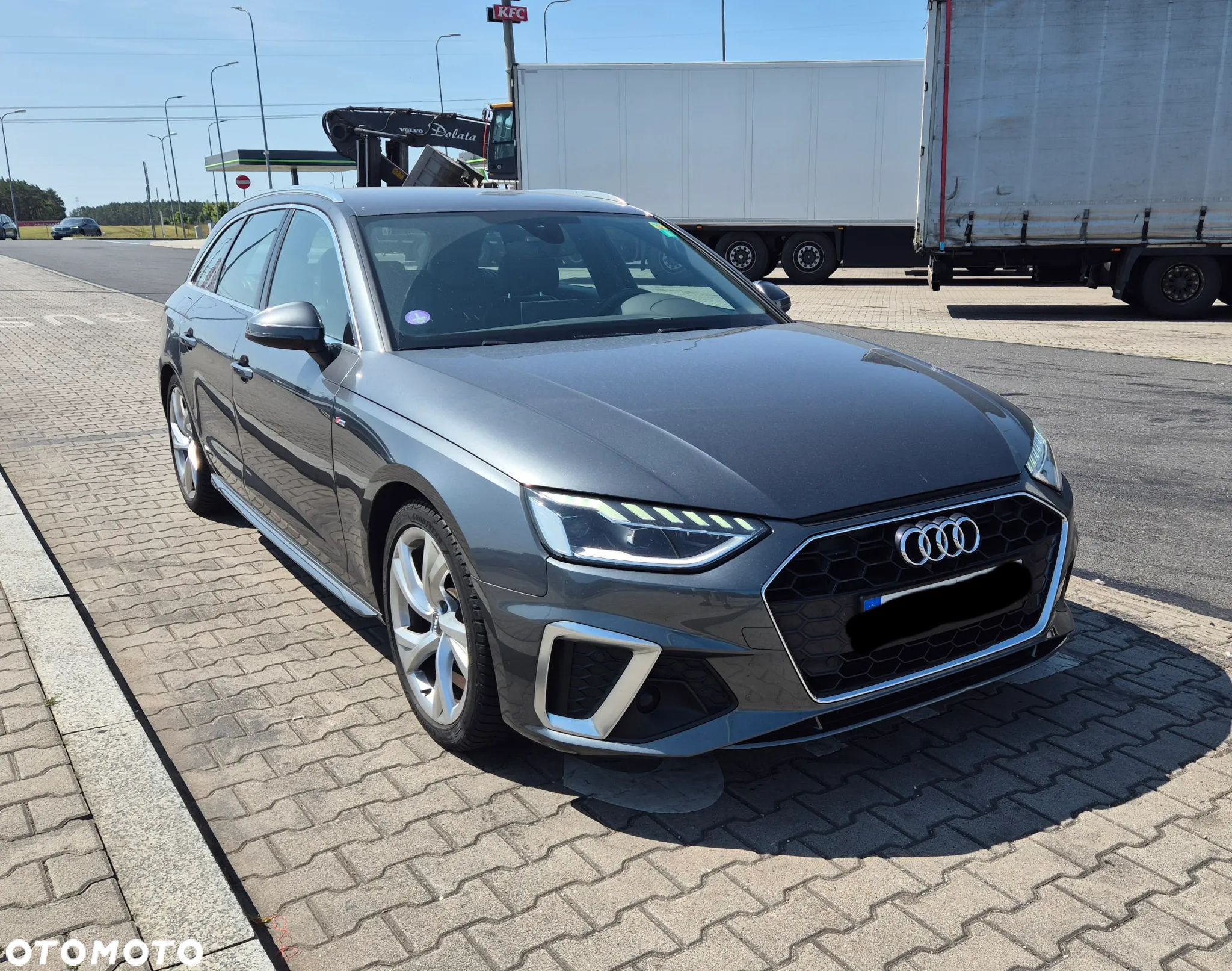 Audi A4 Avant 35 TFSI S tronic S line - 1