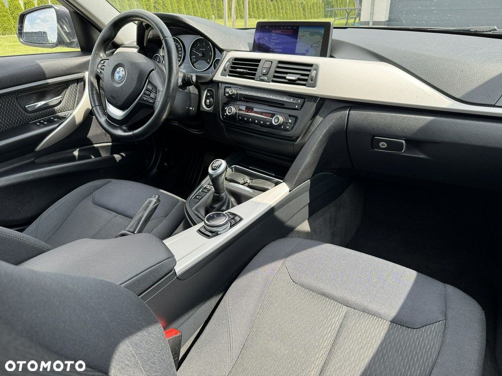 BMW Seria 3 318d Blue Performance Luxury Line - 8