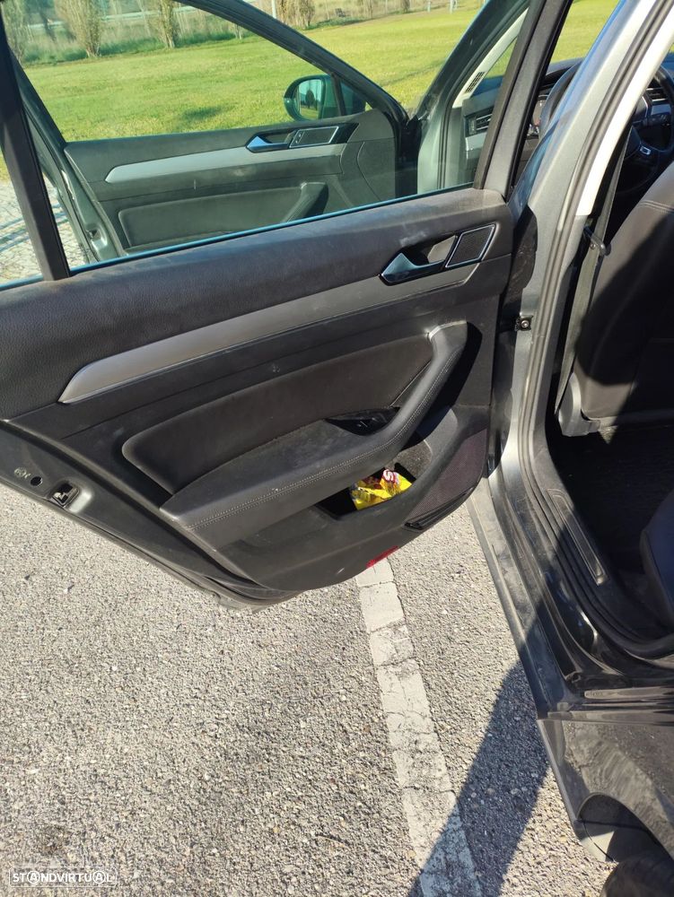 VW Passat 2.0 TDI Highline DSG - 8