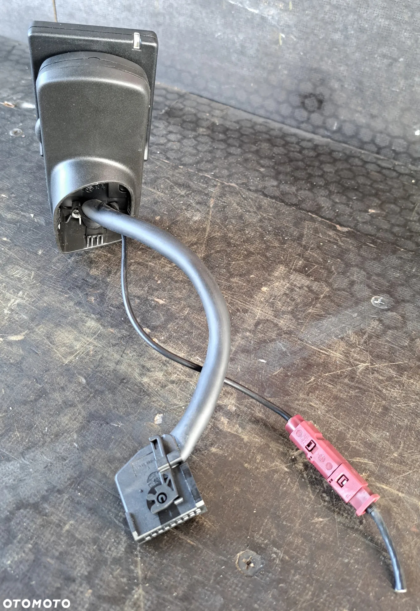 ADAPTER VW BLUETOOTH HBM Touch + UCHWYT  VW PASSAT B6 - 3