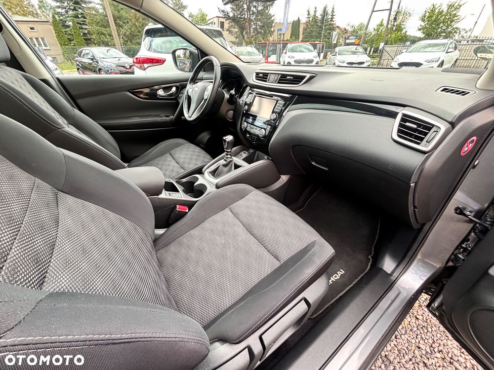 Nissan Qashqai 1.6 DIG-T N-Connecta - 15