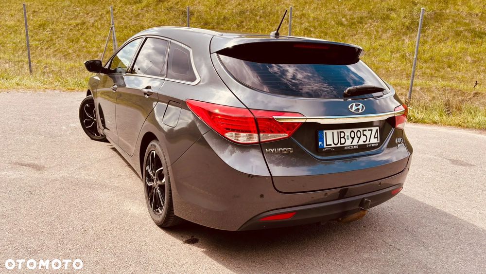 Hyundai i40 1.7 CRDi Comfort + - 12