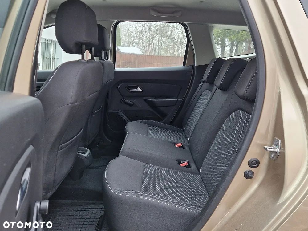 Dacia Duster SCe 115 4x2 Laureate - 12