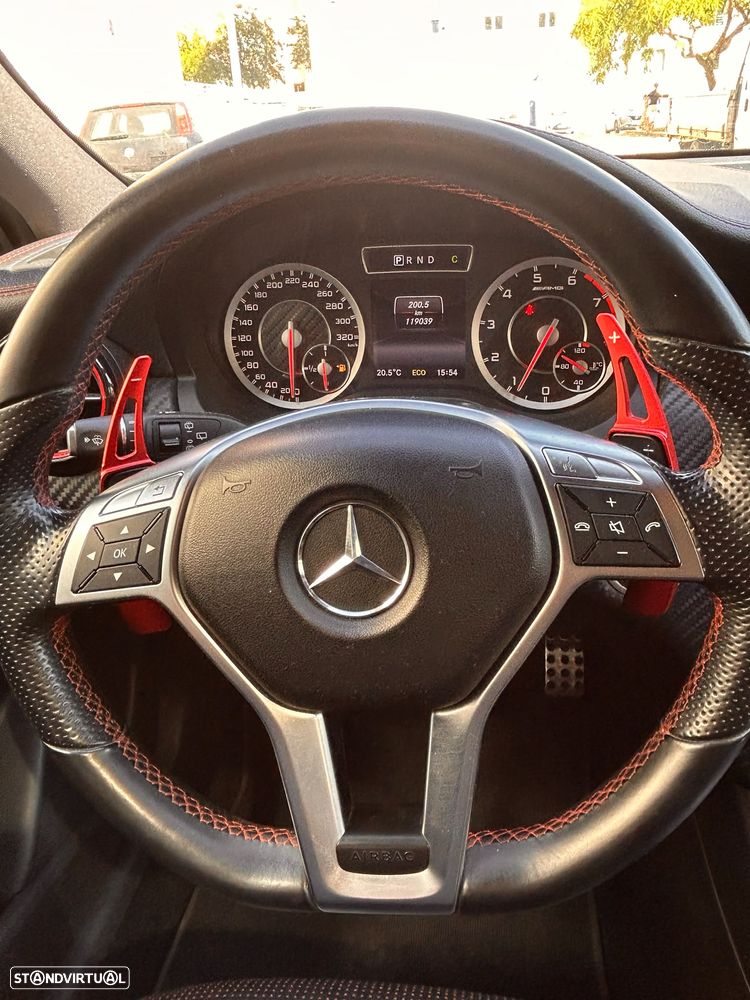 Mercedes-Benz A 45 AMG 4-Matic - 10
