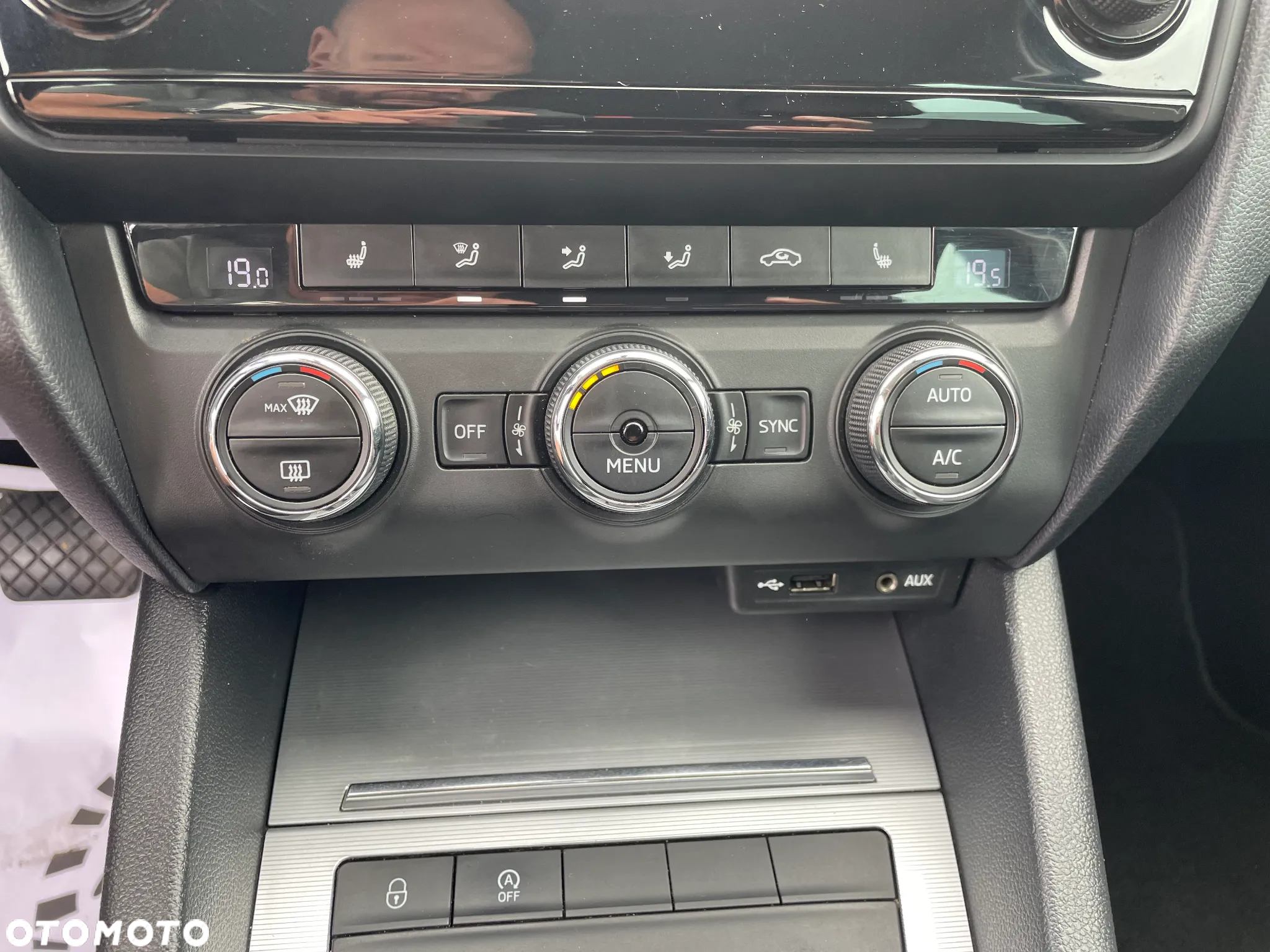 Skoda Octavia 1.8 TSI Joy DSG - 16