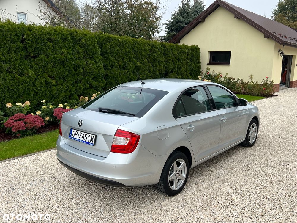 Skoda RAPID - 7