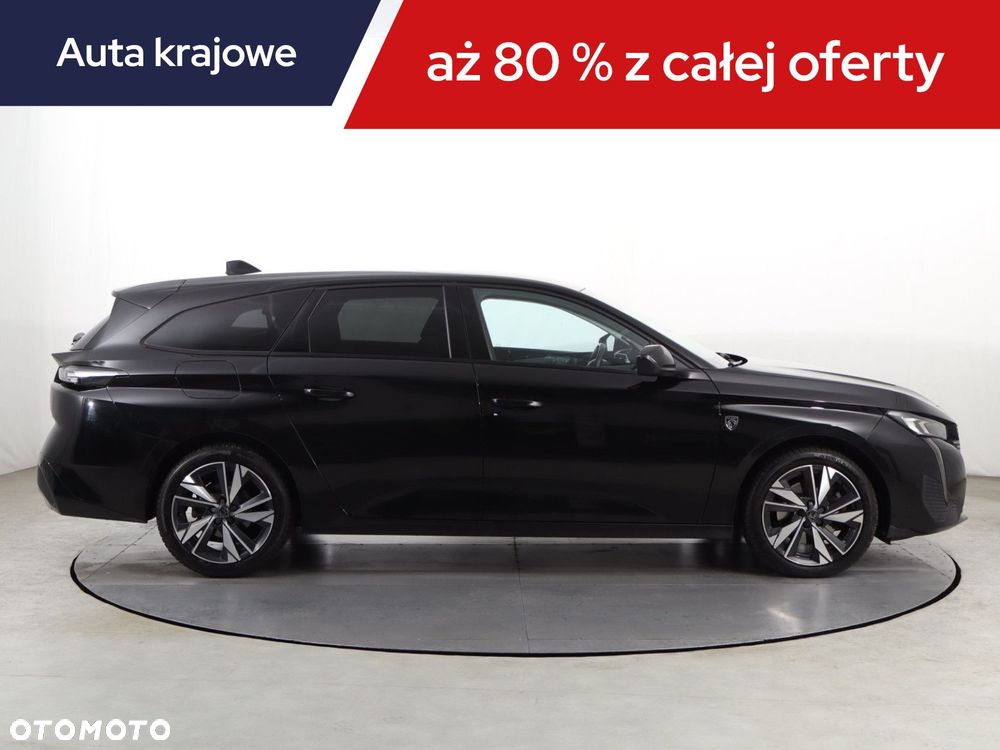 Peugeot 308 - 8