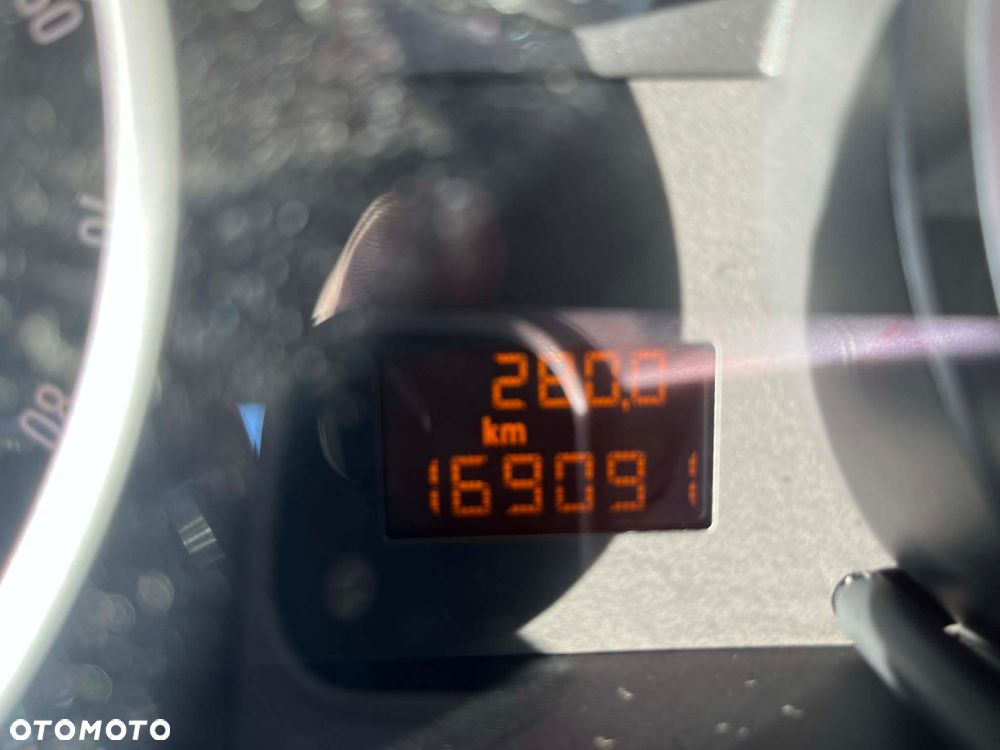 Opel Corsa - 2