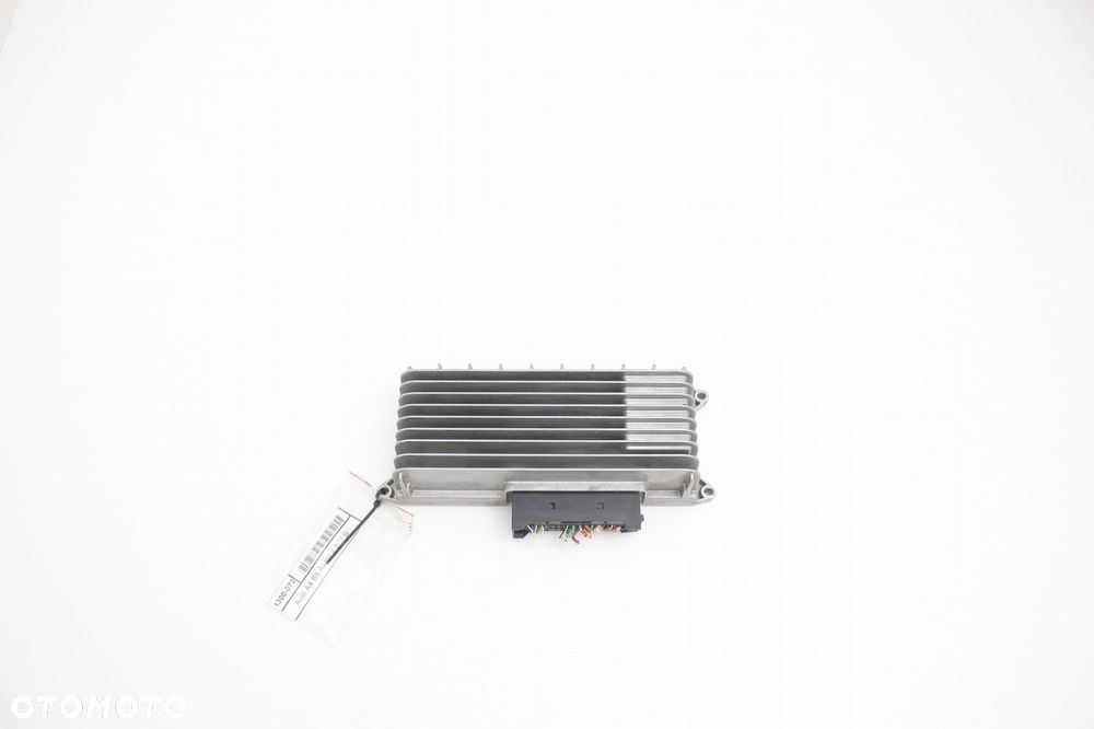 WZMACNIACZ Audi A4 B8 Avant 2.0 TFSI - 1