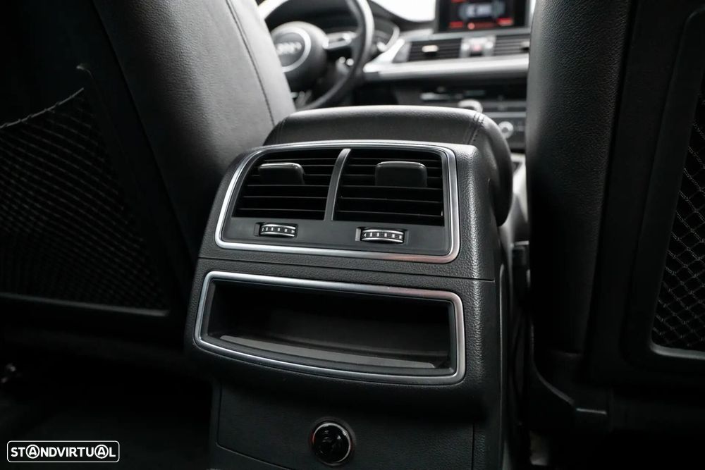 Audi A6 Avant 2.0 TDi S tronic - 29