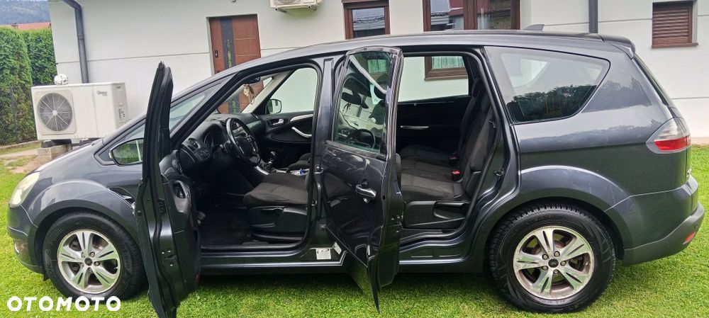 Ford S-Max - 7