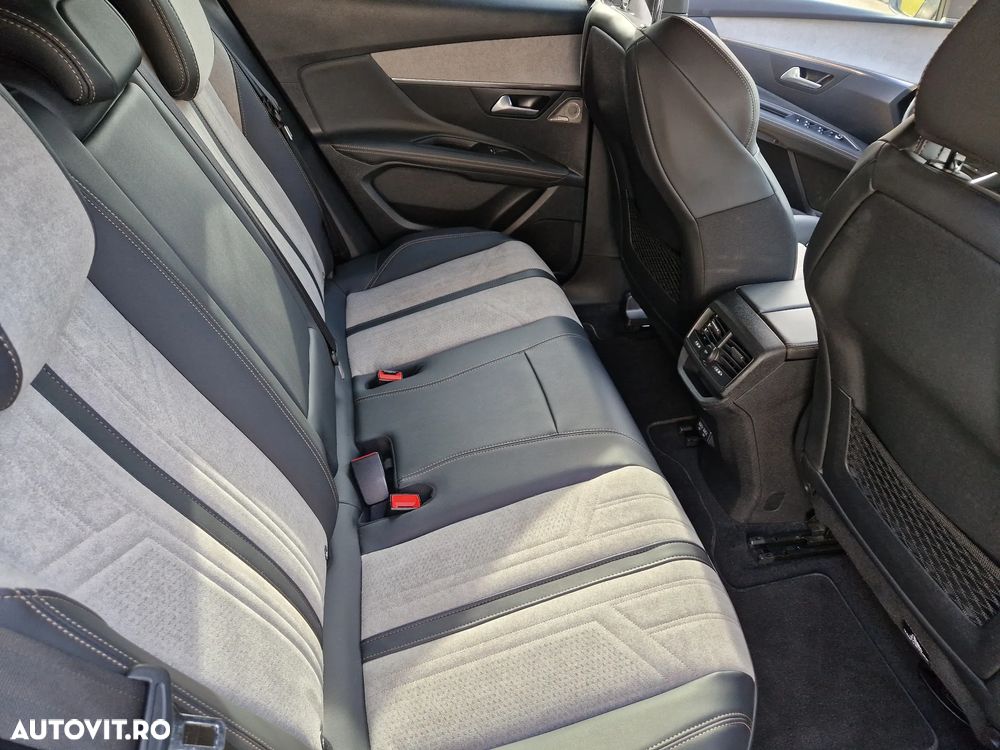 Peugeot 3008 PHEV 225 EAT8 GT - 28