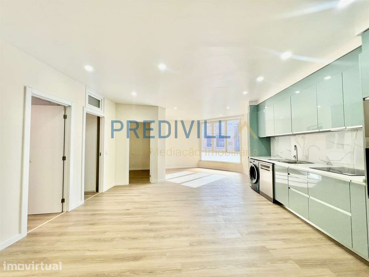 Apartamento T1+1 REMODELADO nas Caxinas | Vila do Conde - Grande imagem: 4/17