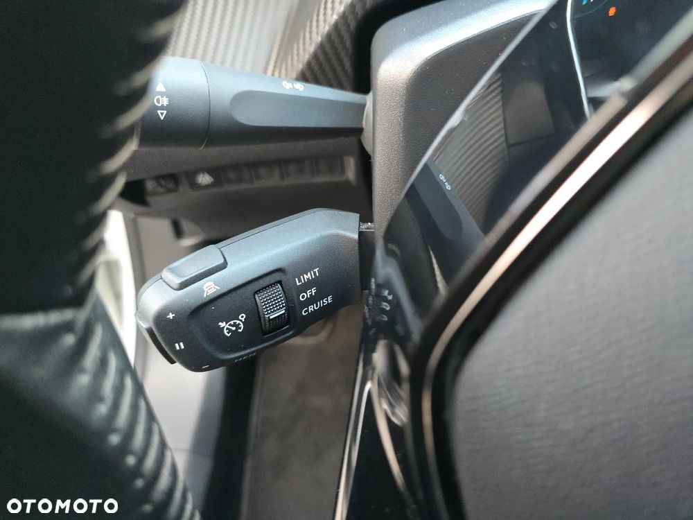 Peugeot 2008 PureTech 130 Allure Pack - 7