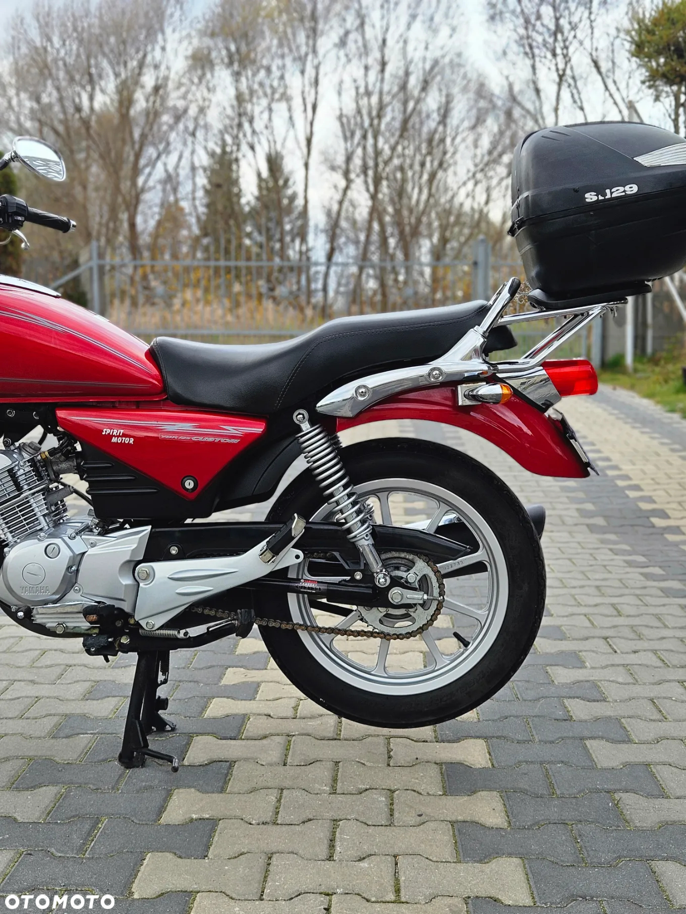 Yamaha YBR - 8