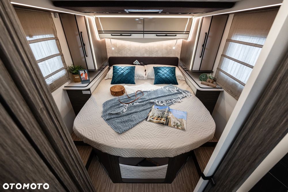 McLOUIS MC4 879 - 5 osobowy - 25