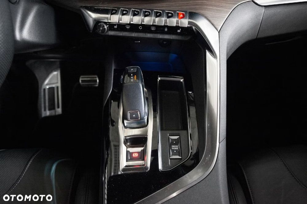 Peugeot 5008 BlueHDi 180 EAT8 GT - 18