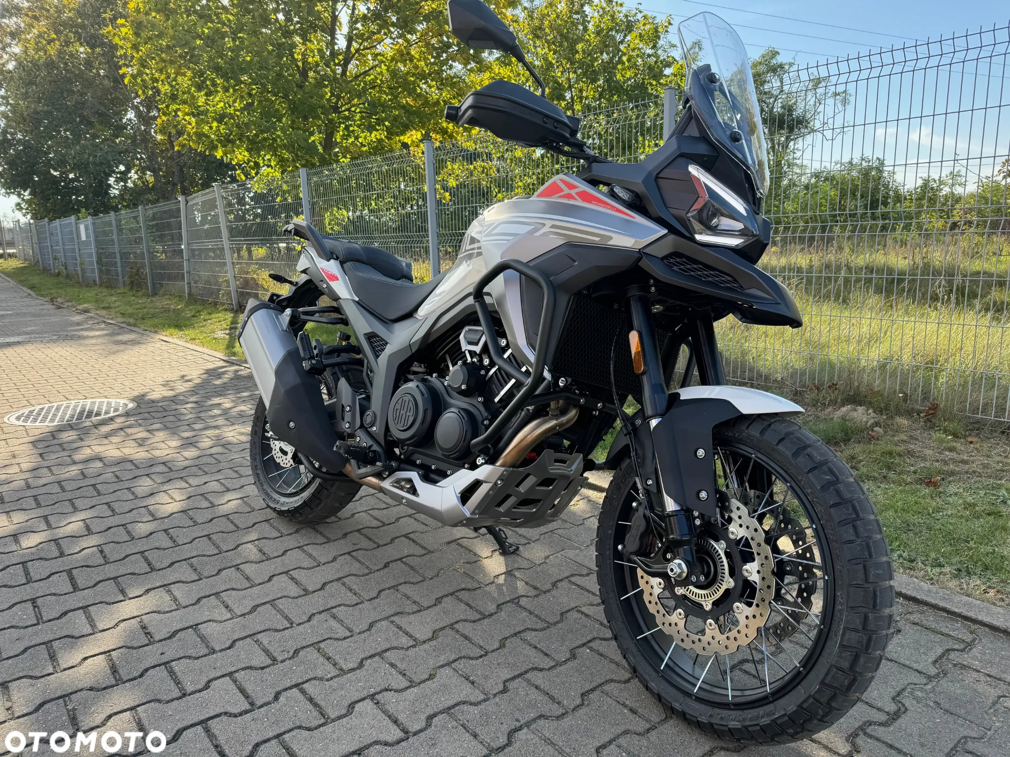 QJMOTOR SRT 800S - 8