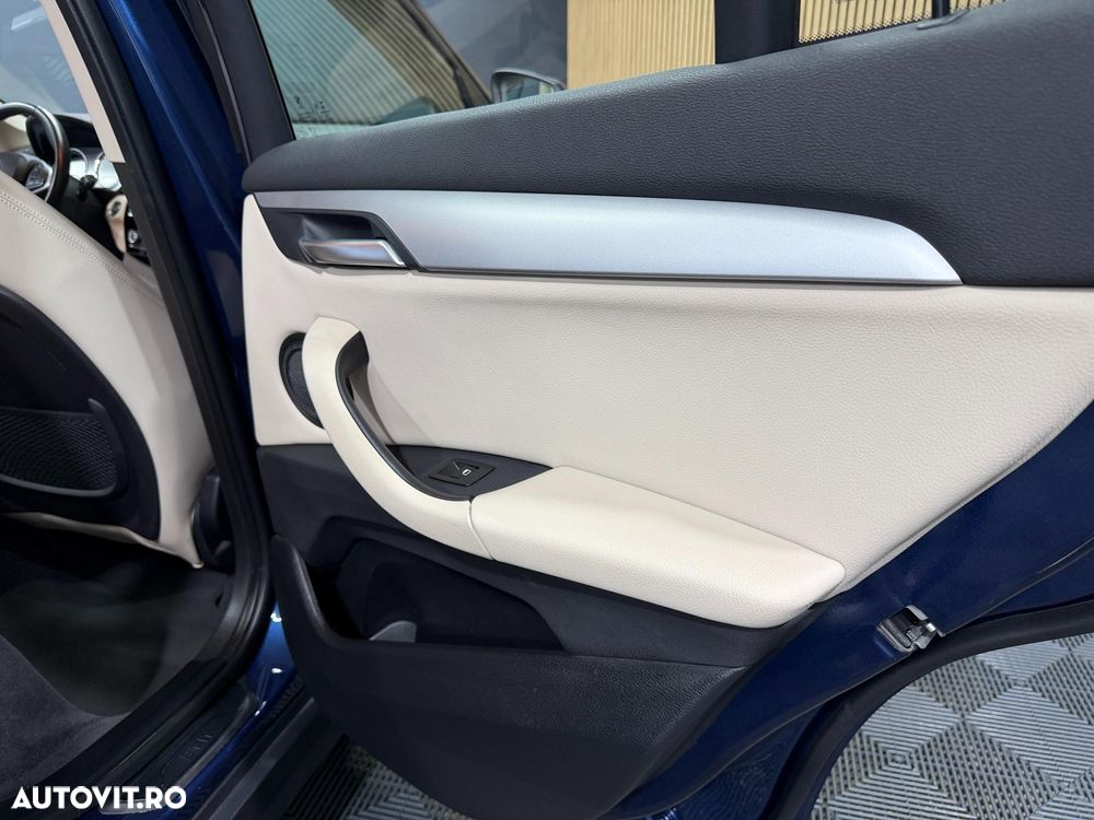 BMW X1 xDrive25e Advantage - 25