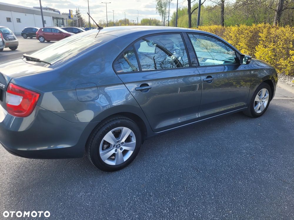 Skoda RAPID 1.2 TSI Ambition - 3