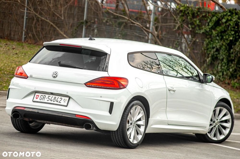 Volkswagen Scirocco R - 13