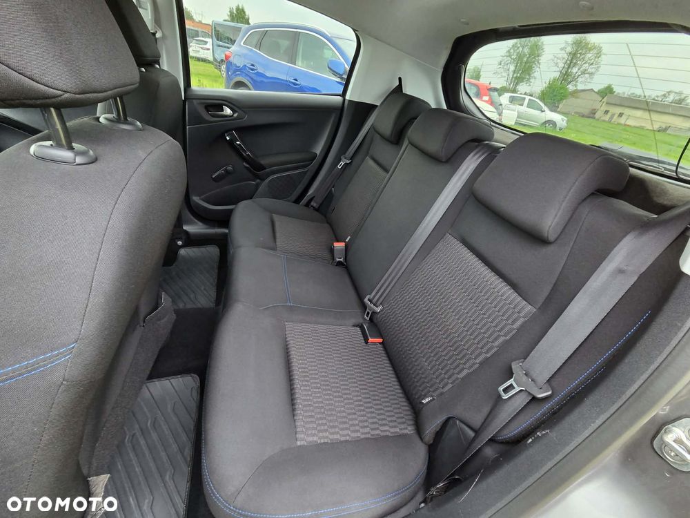 Peugeot 208 1.2 PureTech GPF Active S&S - 3