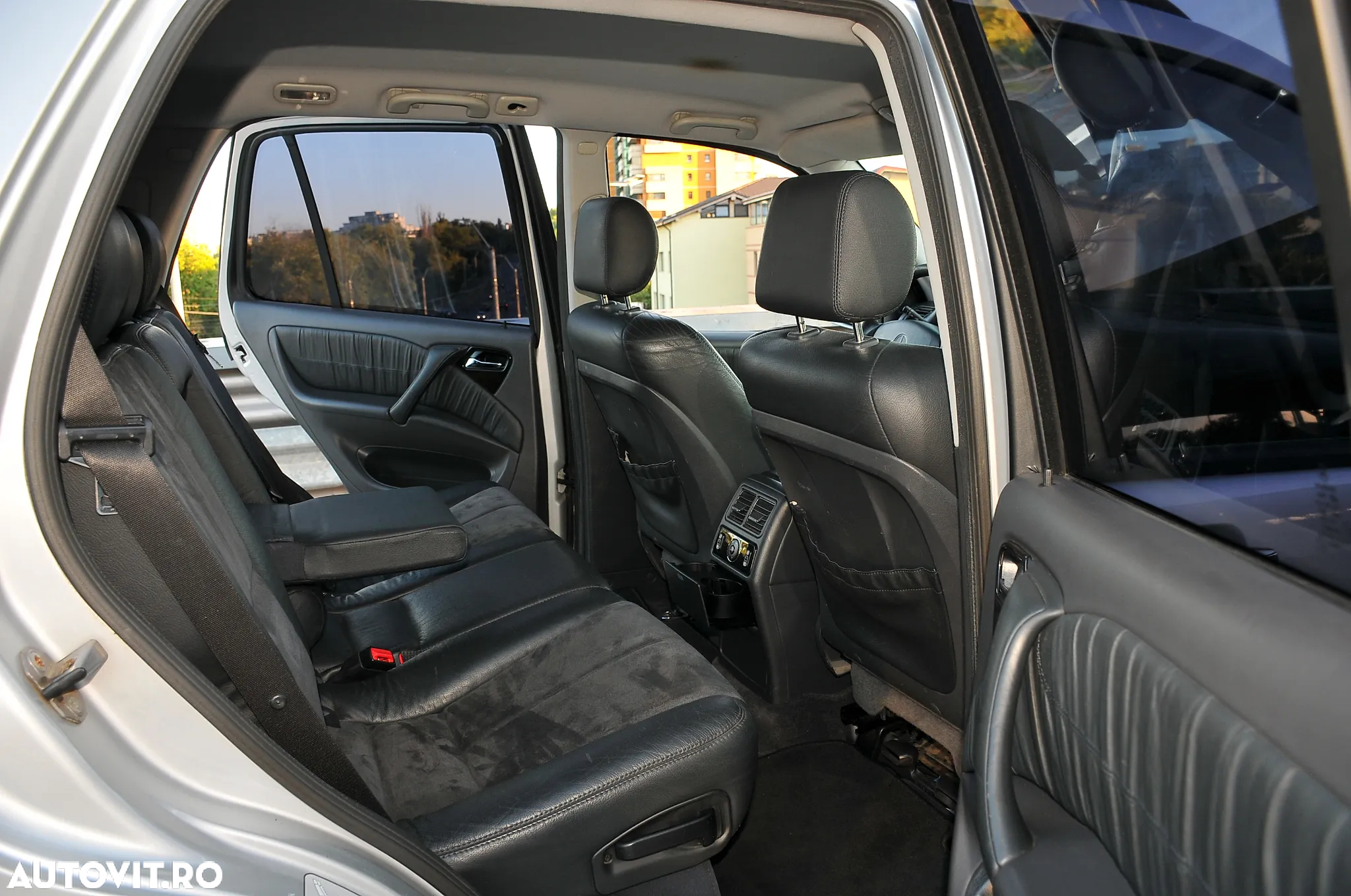 Mercedes-Benz ML - 4