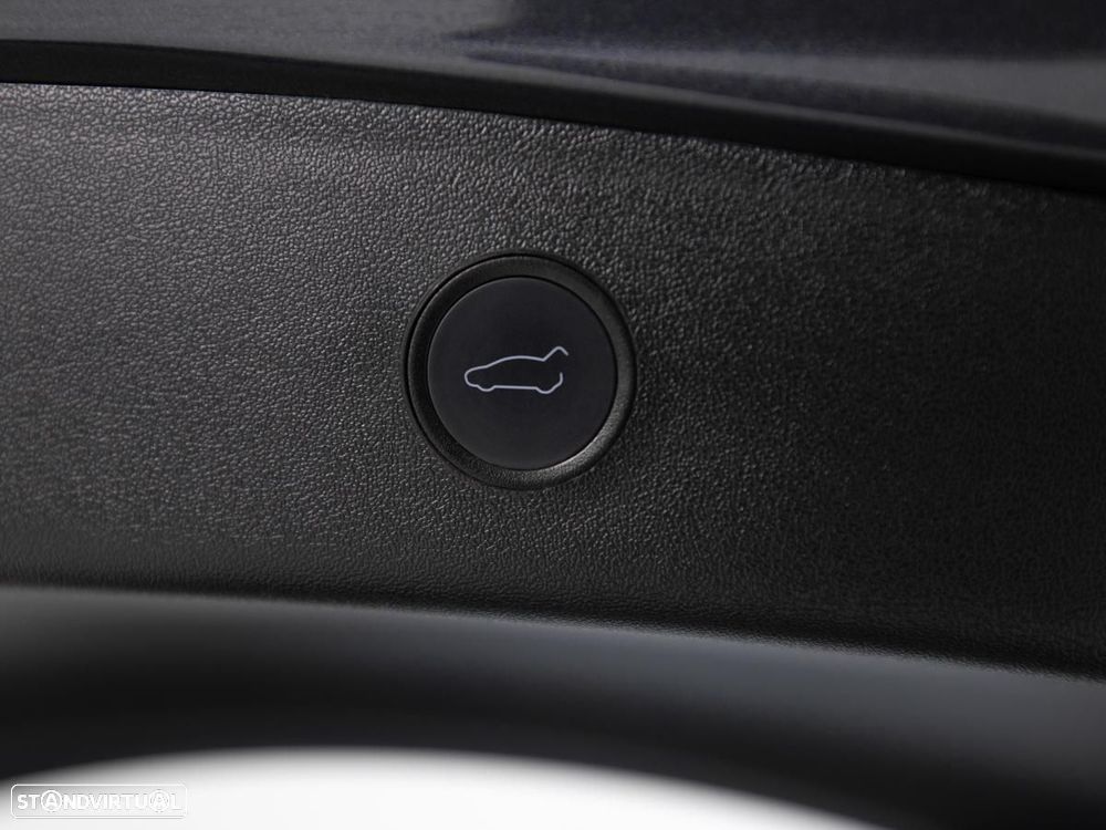 Tesla Model 3 Long-Range Dual Motor AWD - 14