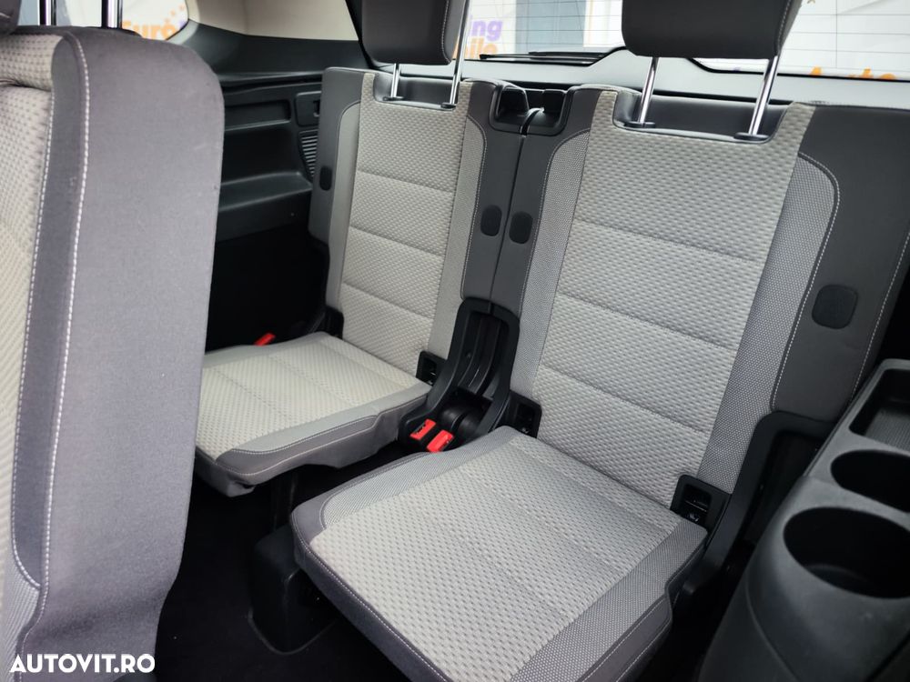 Volkswagen Touran 2.0 TDI DSG Comfortline - 14