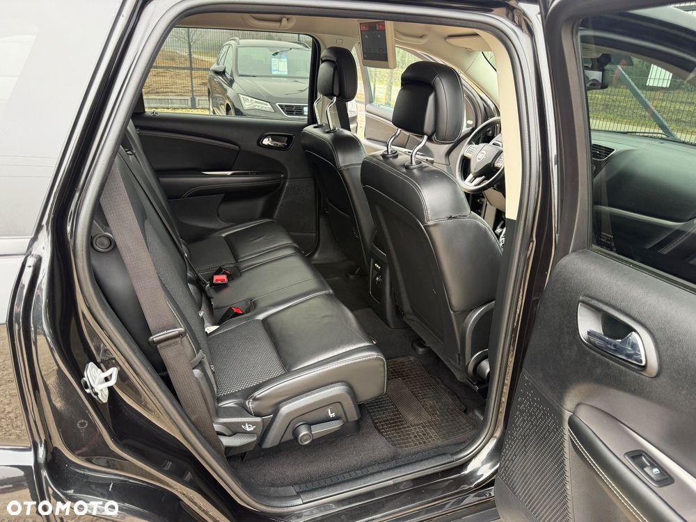 Fiat Freemont 2.0 Multijet 16V DPF Automatik Allrad Cross - 32