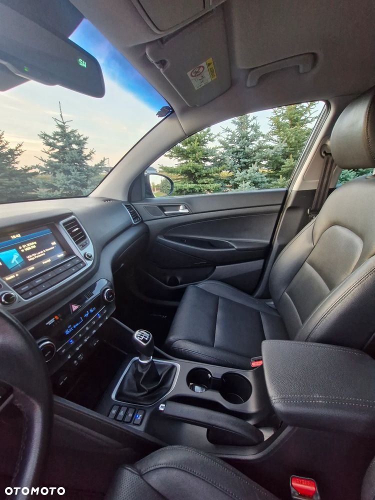 Hyundai Tucson blue 1.7 CRDi 2WD Classic - 15