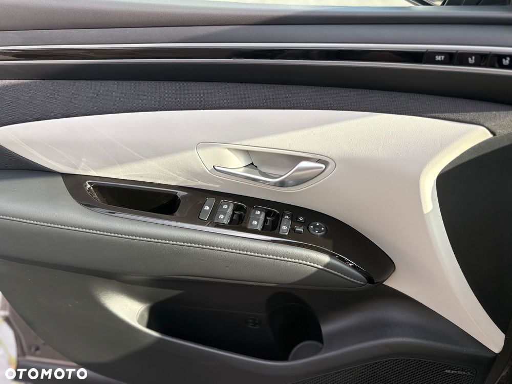 Hyundai Tucson - 16