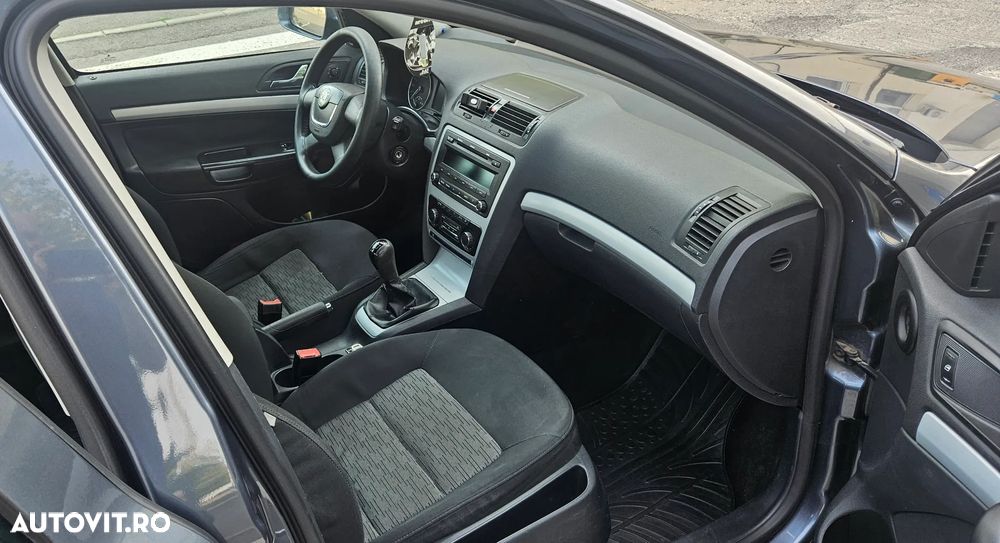 Skoda Octavia - 4