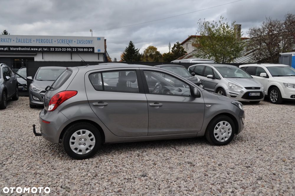 Hyundai i20 1.2 Fifa World Cup Edition - 6