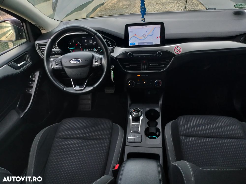 Ford Focus - 21